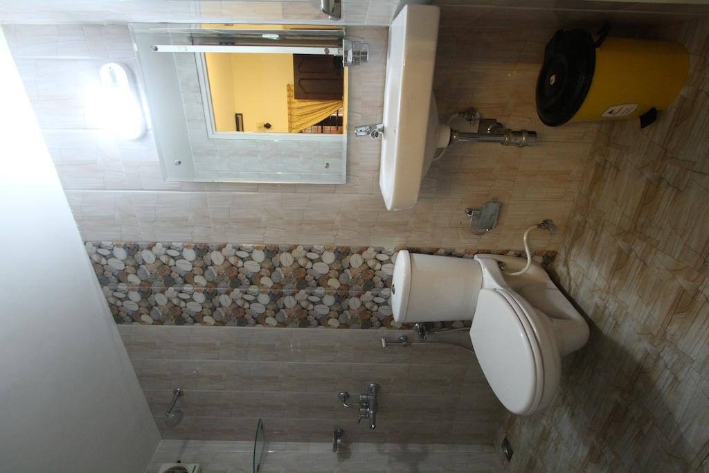 Aaron'S Homestay Kochi エクステリア 写真